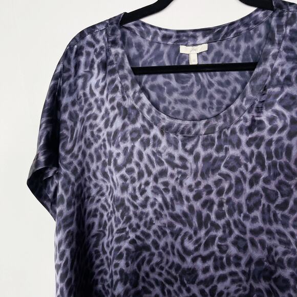 Joie Medium M Blue Joann C Animal Print Silk Tunic Top Scoop Neck Short Sleeve - Picture 4 of 8